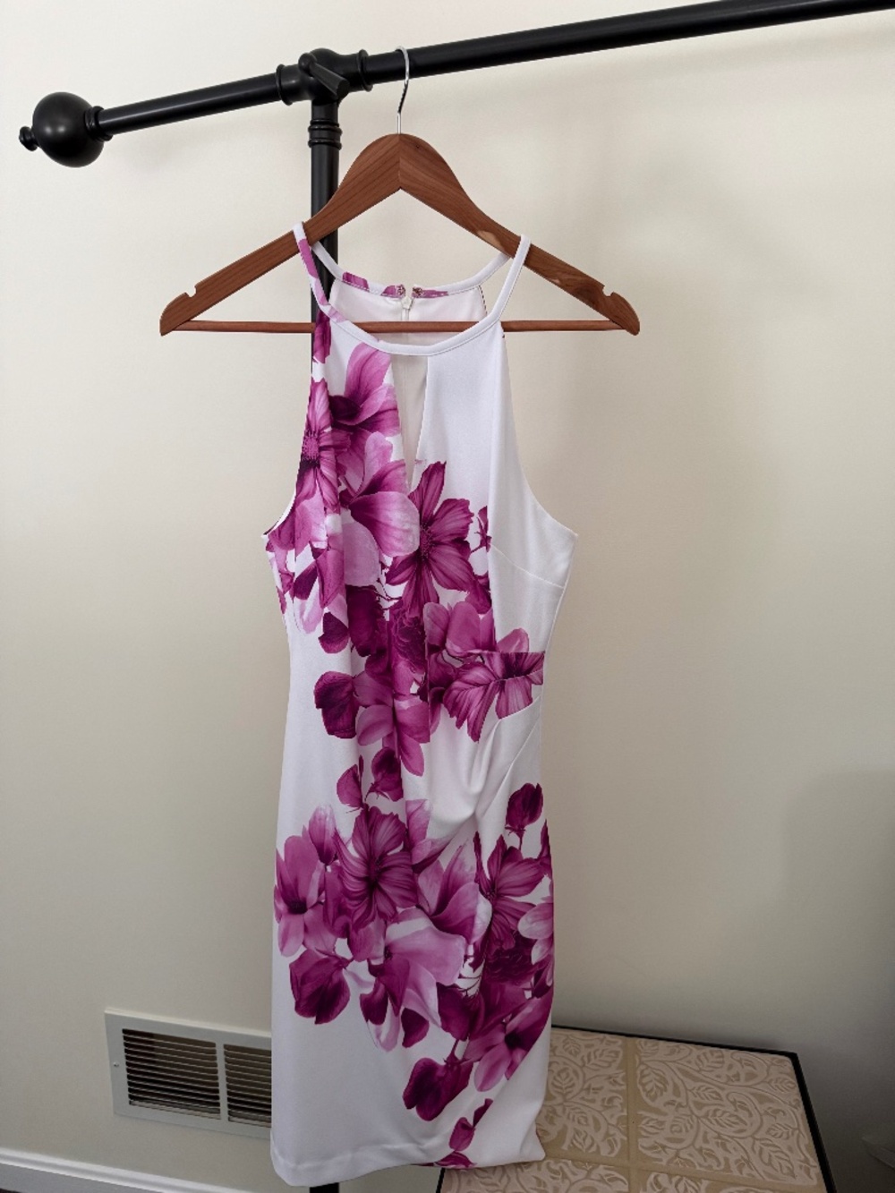 GUESS White & Pink Floral Halter Bodycon Mini Dress